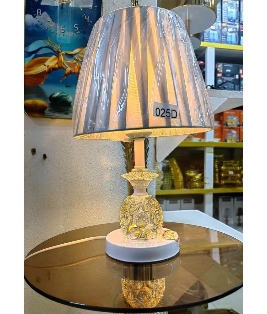 LAMPE DE TABLE MODERNE